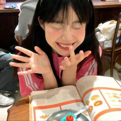背带短裤丧尸来袭 在线观看封面